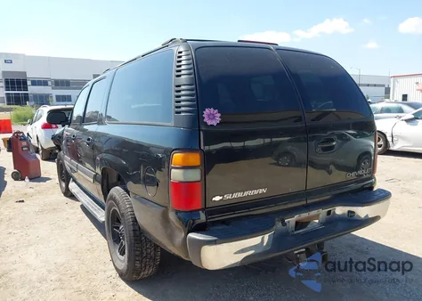 2004 Chevrolet Suburban Lt из США, поврежденный, VIN 3GNEC16Z84G227986